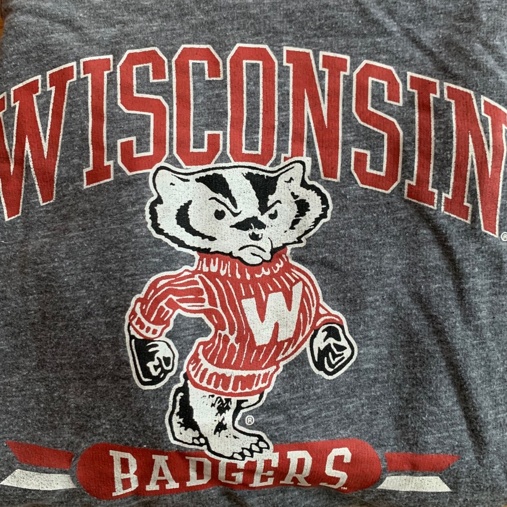 University of Wisconsin Badgers Pullover